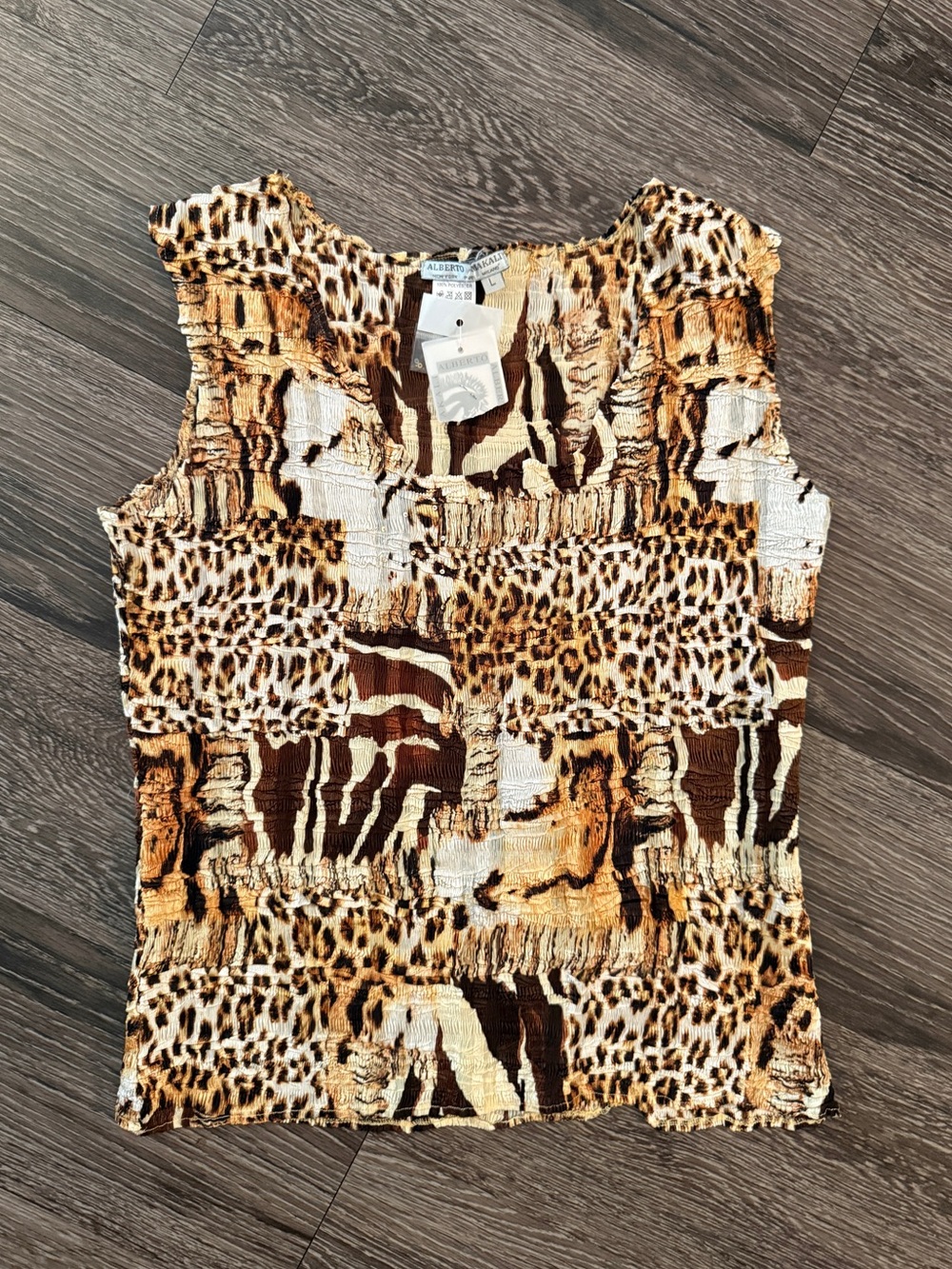 Alberto Makali Vintage Animal Print Top